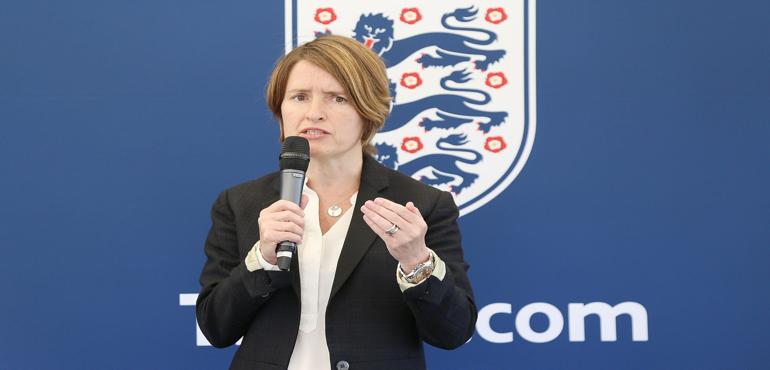 Simmons to step back as FA director of women's pro game